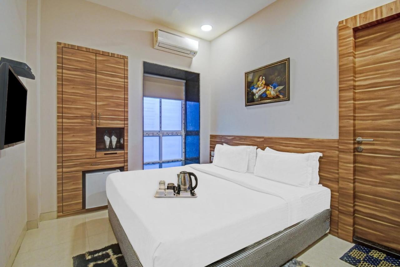 Super Townhouse Hotel All In One Near City Centre Salt Lake Солт-Лейк-Сити Экстерьер фото